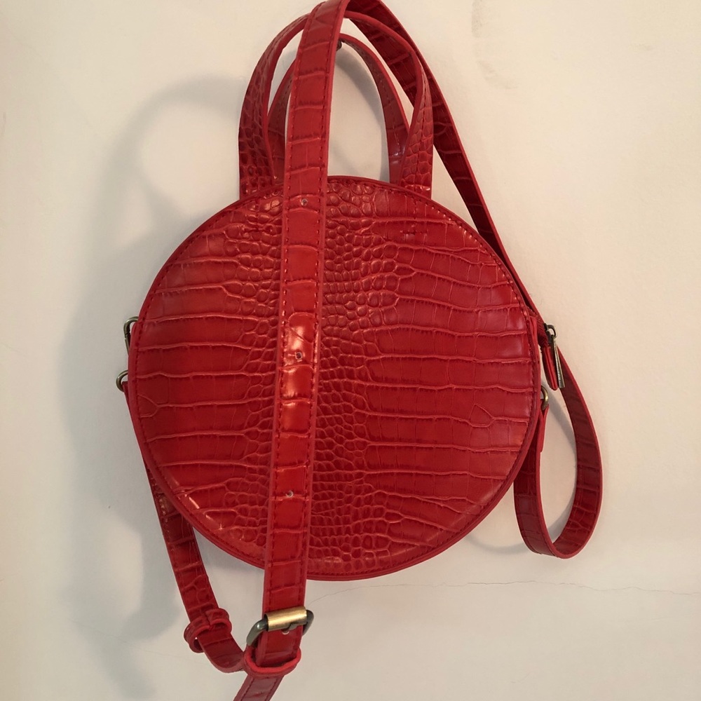 Red Anthropologie structured crocodile purse 🐊